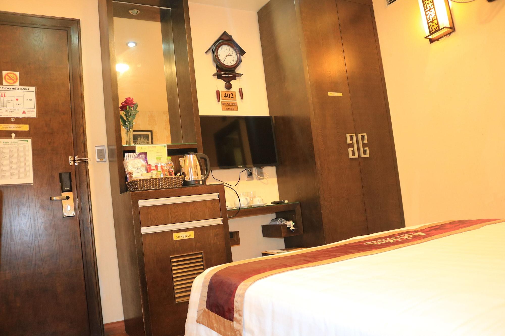 A25 Hotel - 28 Trần Quý Cáp Hanói Exterior foto