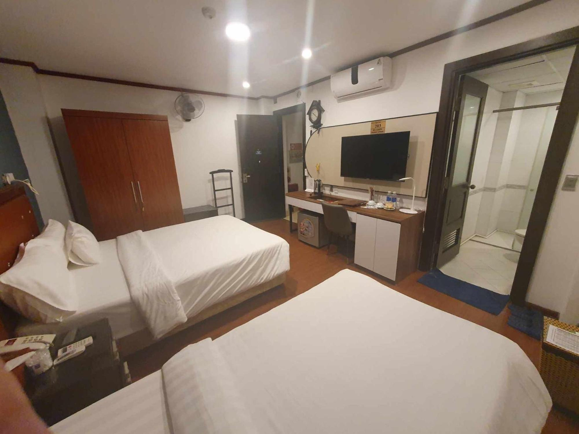 A25 Hotel - 28 Trần Quý Cáp Hanói Exterior foto