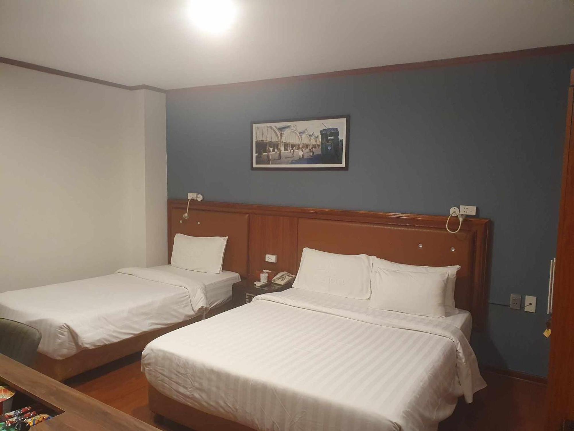 A25 Hotel - 28 Trần Quý Cáp Hanói Exterior foto