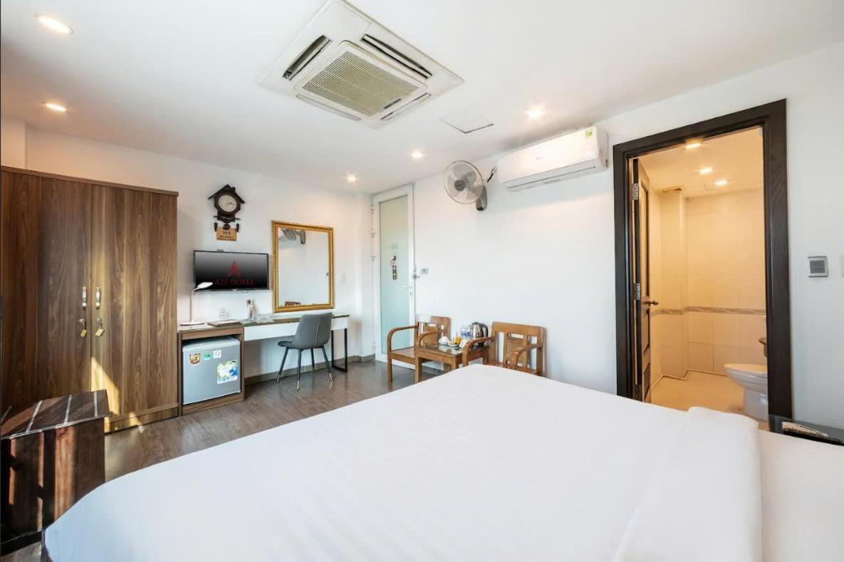 A25 Hotel - 28 Trần Quý Cáp Hanói Exterior foto